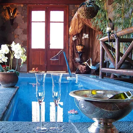 Caserio Lomo Arriba Torre Del Sol, Vera De Erques